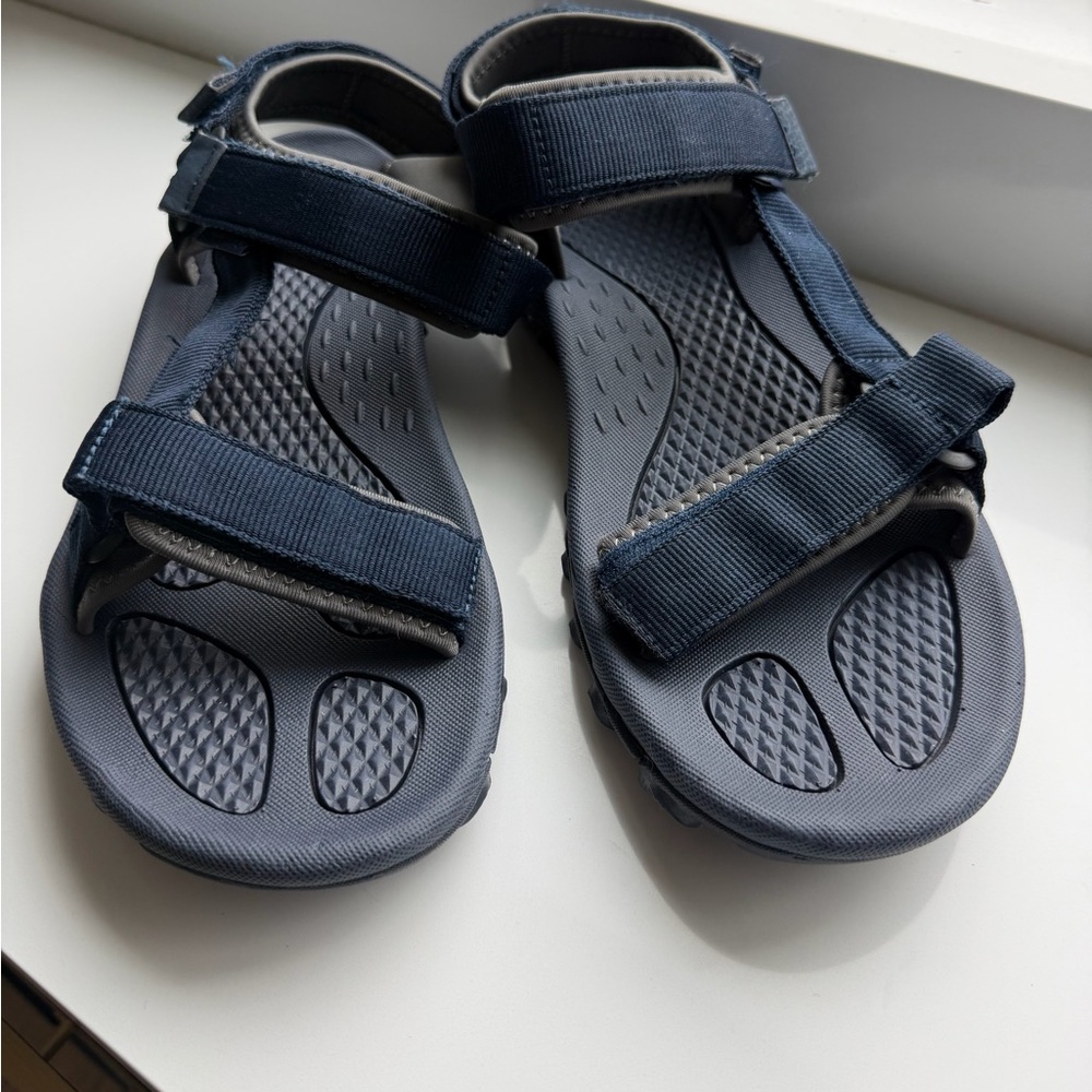 Men’s Nordiv 8 Hook and Loop Athletic Sandals